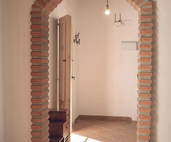 Dona Lola Lägenhet *